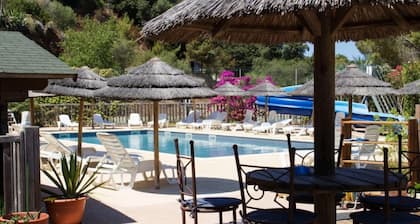 ZEcamping 3* parc aquatique 2km plage dog friendly locatif BBQ clim