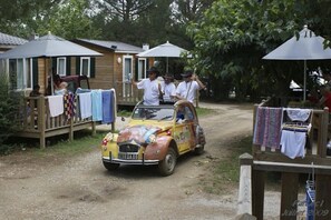 Property grounds - Camping 3 étoiles - Piscine  - ccbfa0a (Saint-Jean-Pla-de-Corts)