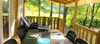 ZEcamping 3 étoiles avec piscine chauffée en pleine nature