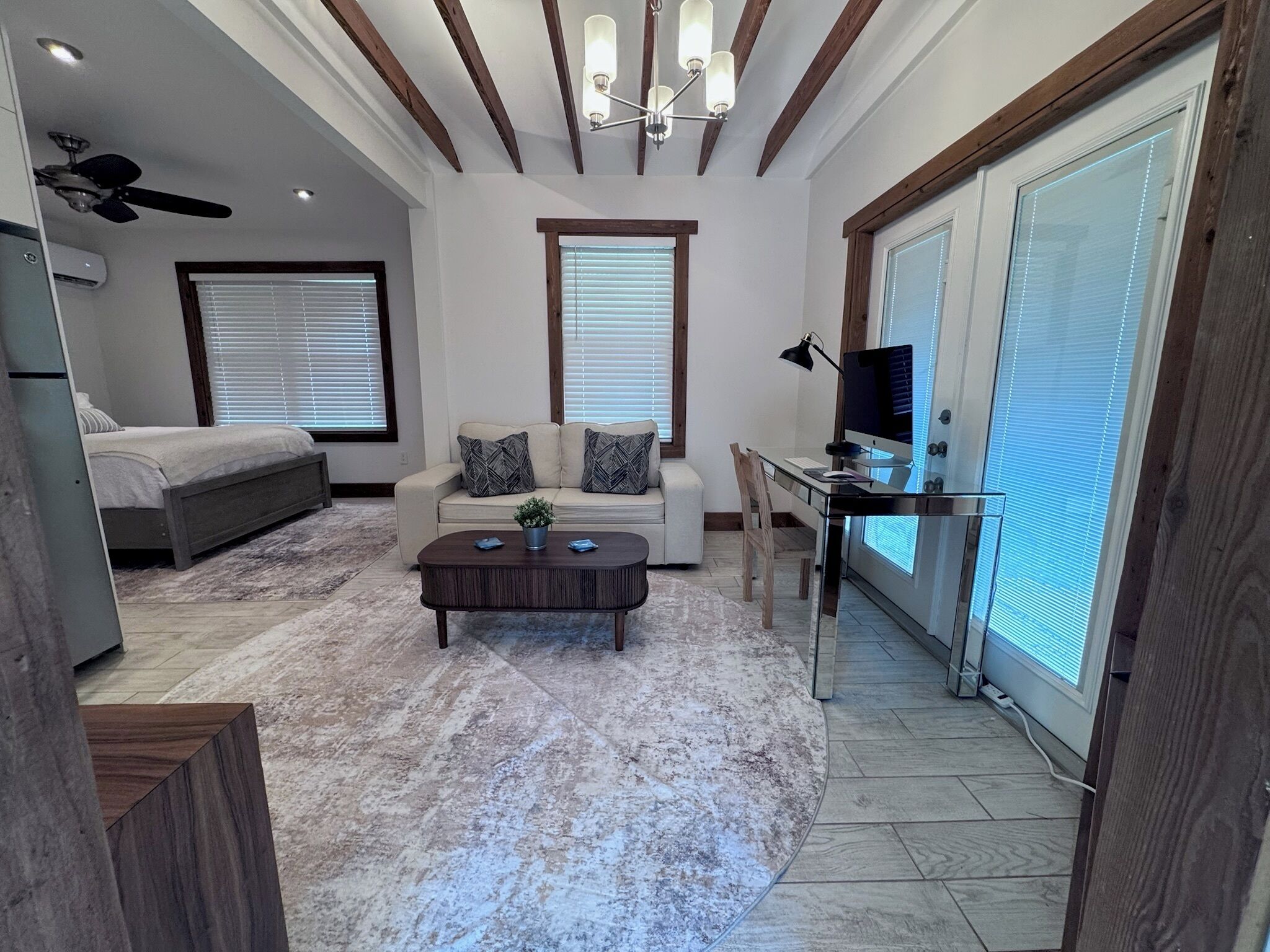 1 chambre, fer et planche à repasser, Wi-Fi, literie fournie