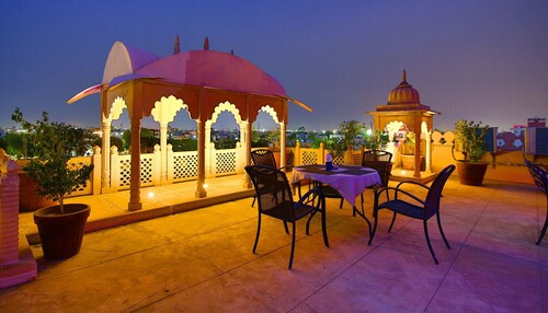 Jharokha Heritage Hotel Jaipur