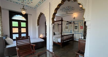 Jharokha Heritage Hotel Jaipur