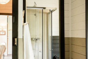 Shower, towels - Large Family Cabin with Wood-Fired Hot Tub & Views (Grange-over-Sands)