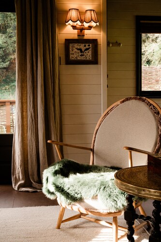 Large Family Cabin with Wood-Fired Hot Tub & Views