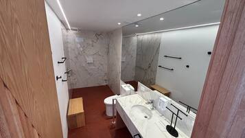 Junior Suite, Mountain View | Bathroom
