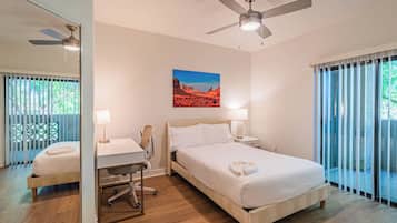 Apartment | Iron/ironing board, free WiFi