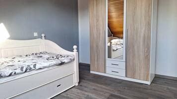 3 chambres, fer et planche Ă repasser, lit parapluie, Wi-Fi gratuit