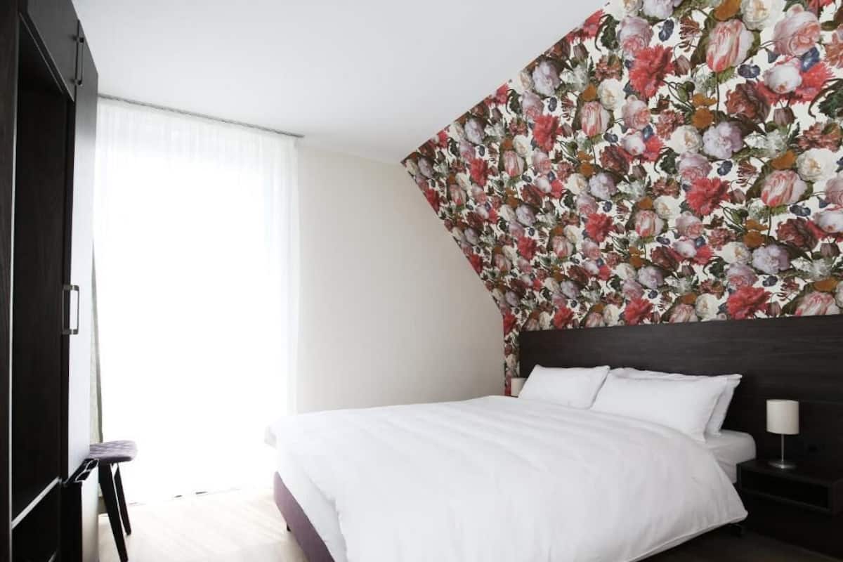 Comfort dubbelrum - balkong - utsikt mot floden | Skrivbord och gratis wi-fi