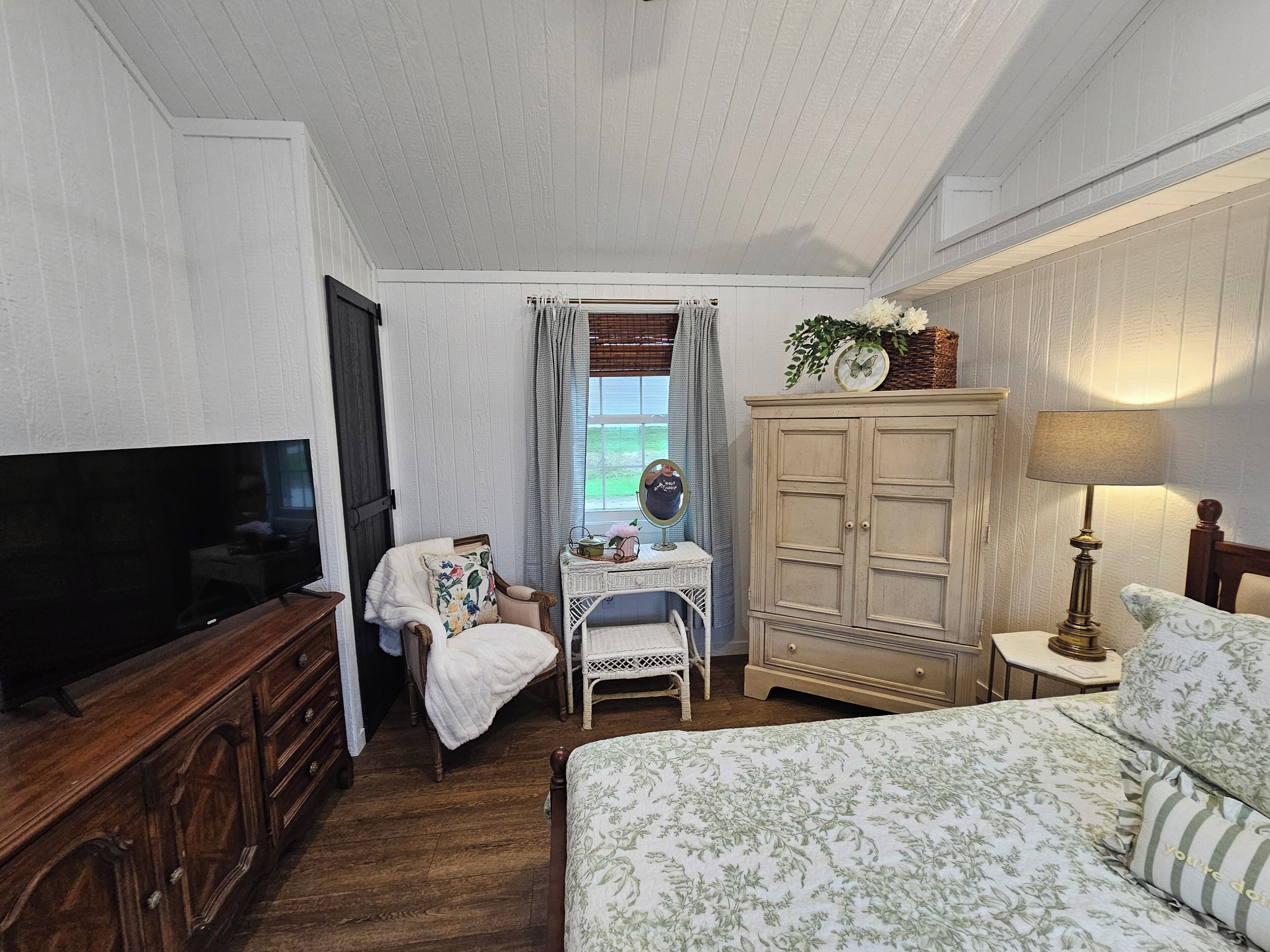 1 makuuhuone, silitysrauta/-lauta, Wi-Fi, vuodevaatteet