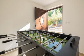 Spielezimmer