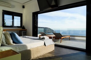 3 makuuhuonetta, silitysrauta/-lauta, ilmainen Wi-Fi, vuodevaatteet