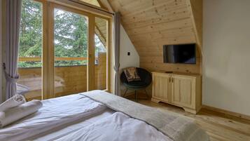 House | 3 bilik tidur, dilengkapkan perabot secara berasingan