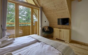 House | 3 bedrooms, individually furnished - Highlander-style Holiday Villa (Zakopane)