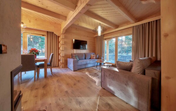 House | Living area - Highlander-style Holiday Villa (Zakopane)