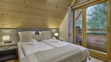 House | 3 bedrooms, individually furnished