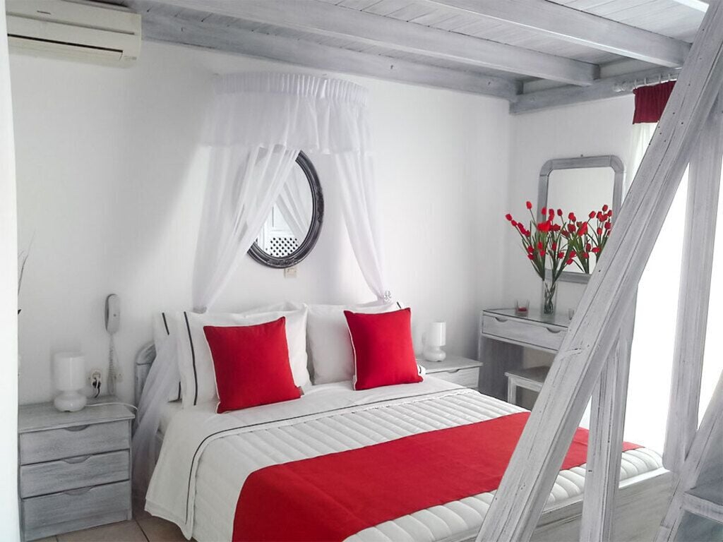 Deluxe-Suite, Whirlpool, Meerblick | Bettwäsche aus ägyptischer Baumwolle, hochwertige Bettwaren