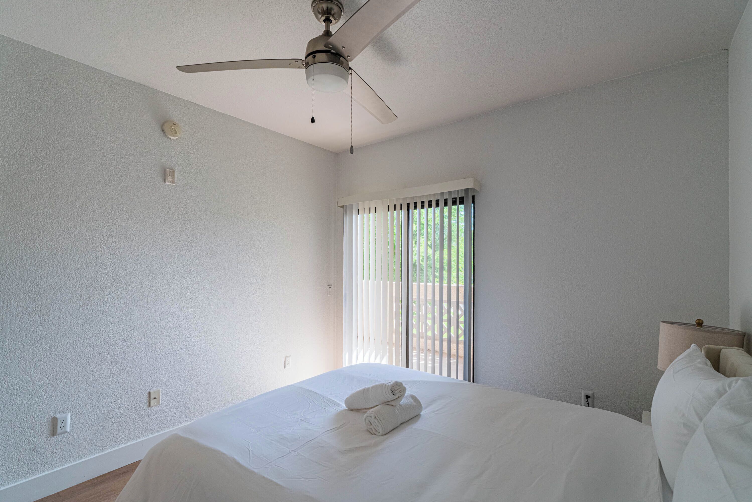 Iron/ironing board, free WiFi