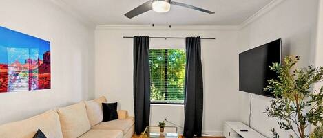 2BD2BA Resort Style | Gym | Pool | Living area | 65-inch Smart TV with cable channels