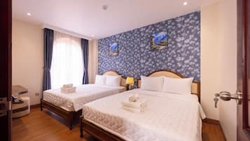 Free WiFi, bed sheets