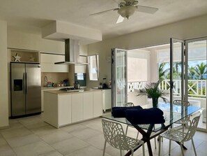 Oven, dishwasher - Excellent 3-bedroom condo with AC in adorable Dominicus (Dominicus)