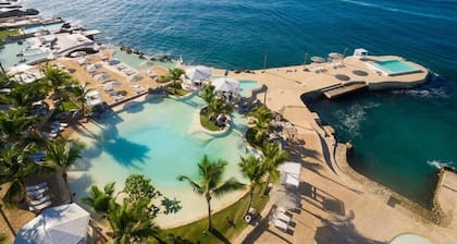 Excellent 3-bedroom condo with AC in adorable Dominicus