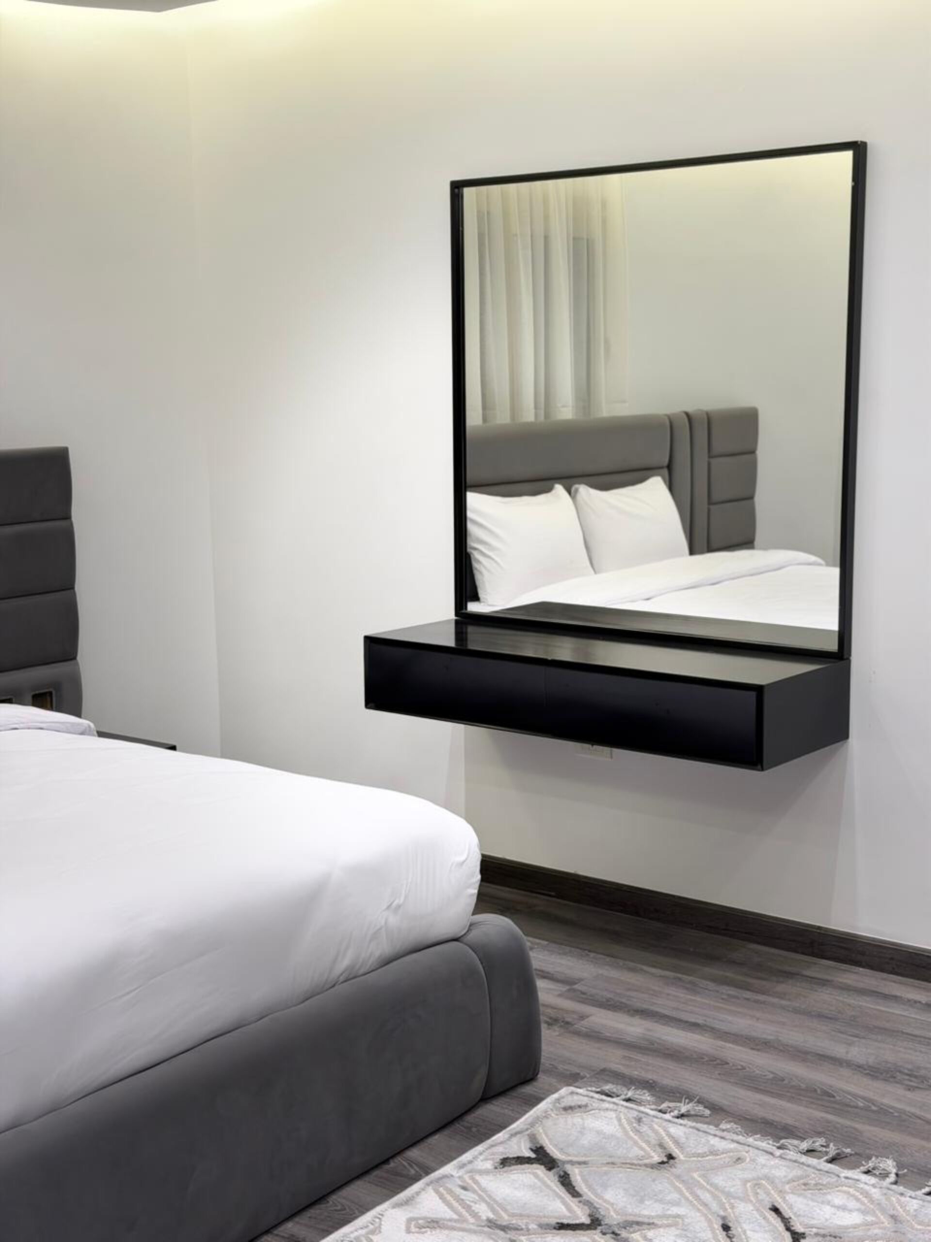 Sábanas de algodón egipcio, ropa de cama de alta calidad y escritorio 