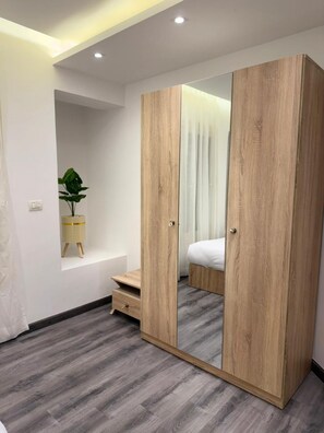 Deluxe Villa, Garden View | Egyptian cotton sheets, premium bedding, desk, laptop workspace