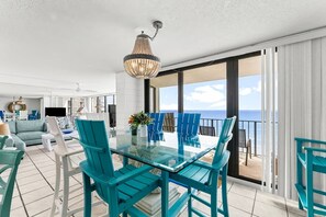 Dining - PCB Gulf Front Paradise at Edgewater deluxe 2/2 in Tower 3 with balcony (Panama City)