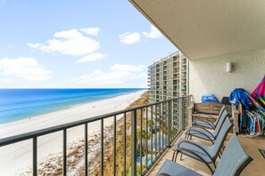 Property grounds - PCB Gulf Front Paradise at Edgewater deluxe 2/2 in Tower 3 with balcony (Panama City)