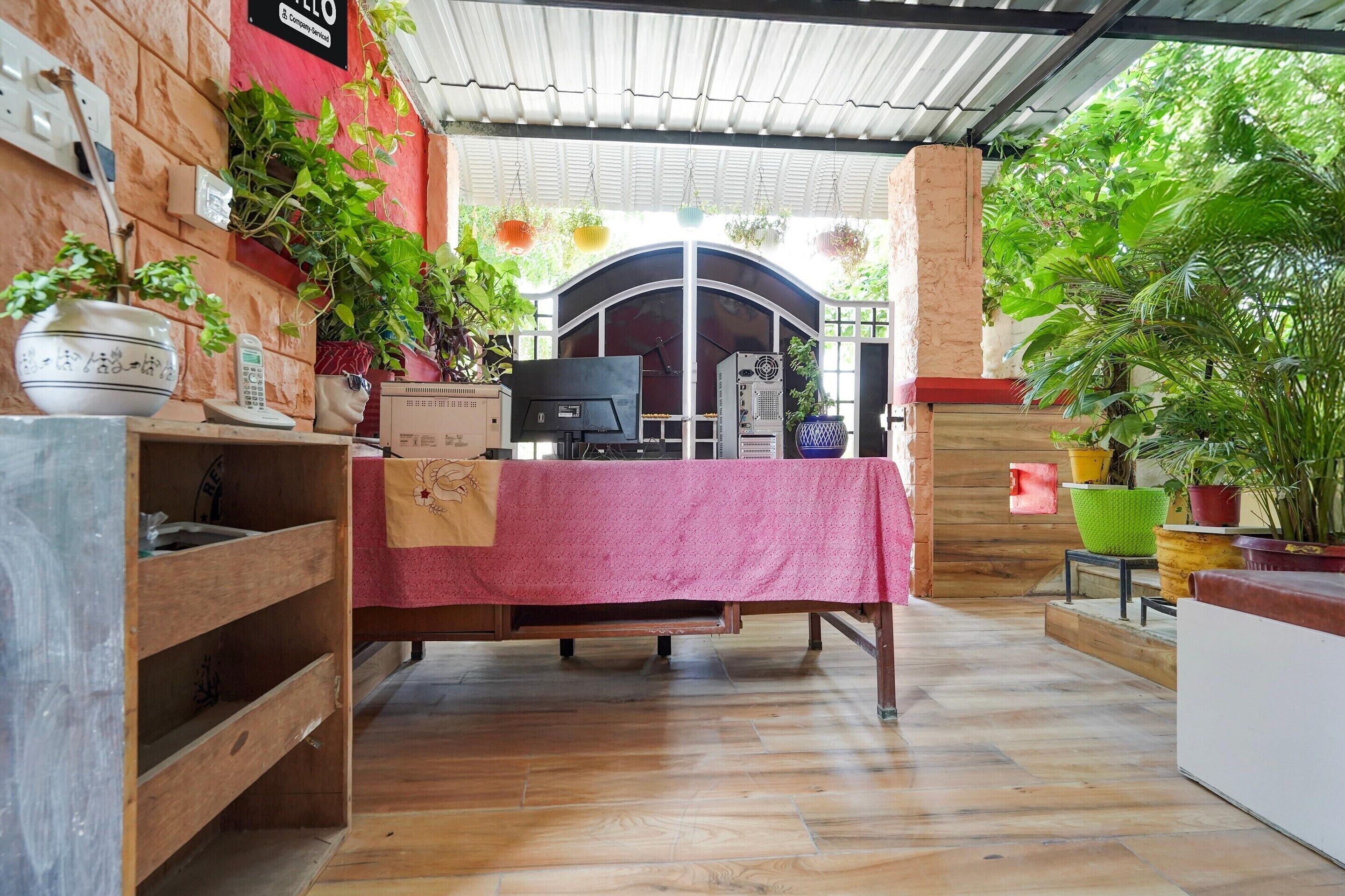House | Reception