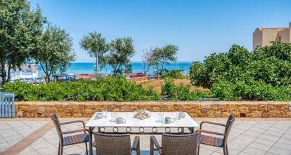 Aegean Horizon Karfas – Beachfront Living, Open Sea Views, Pure Aegean Calm
