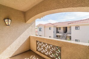 Terrace/patio - San Portella 3120 (Tempe)