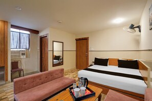 House | 1 bedroom - Townhouse City Mall Kota Hotel High Society (Kota)