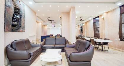 Townhouse City Mall Kota Hotel High Society