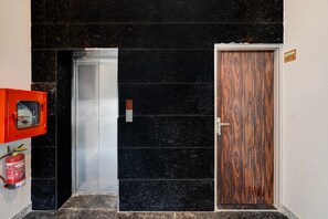 House | Interior - Collection O Kesar Crossway Jaipur Laxmi (Jaipur)