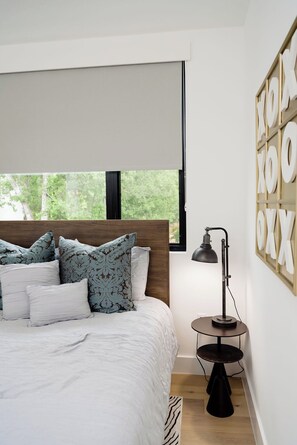 2 chambres, fer et planche à repasser, lit parapluie, Wi-Fi gratuit
