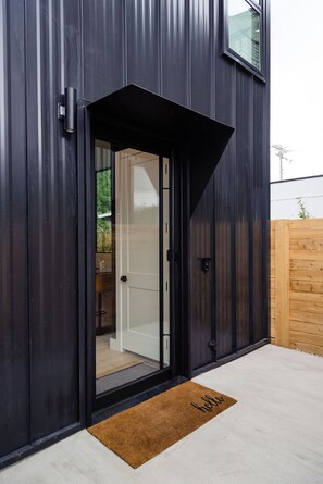 Exterior detail - Stylish 2BR Zilker/Barton Springs Home.  Walkable, Modern, True Austin Vibes!! (Austin)