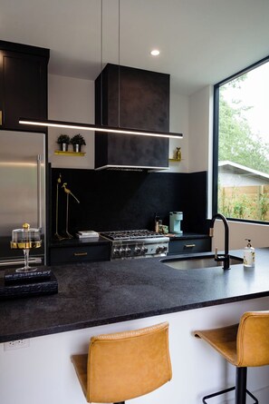 Microwave, oven, stovetop, dishwasher - Stylish 2BR Zilker/Barton Springs Home.  Walkable, Modern, True Austin Vibes!! (Austin)
