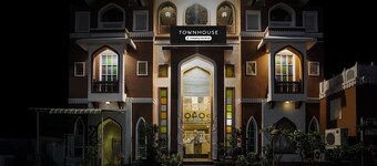 Elite Stays Near Mansarovar Metro Station