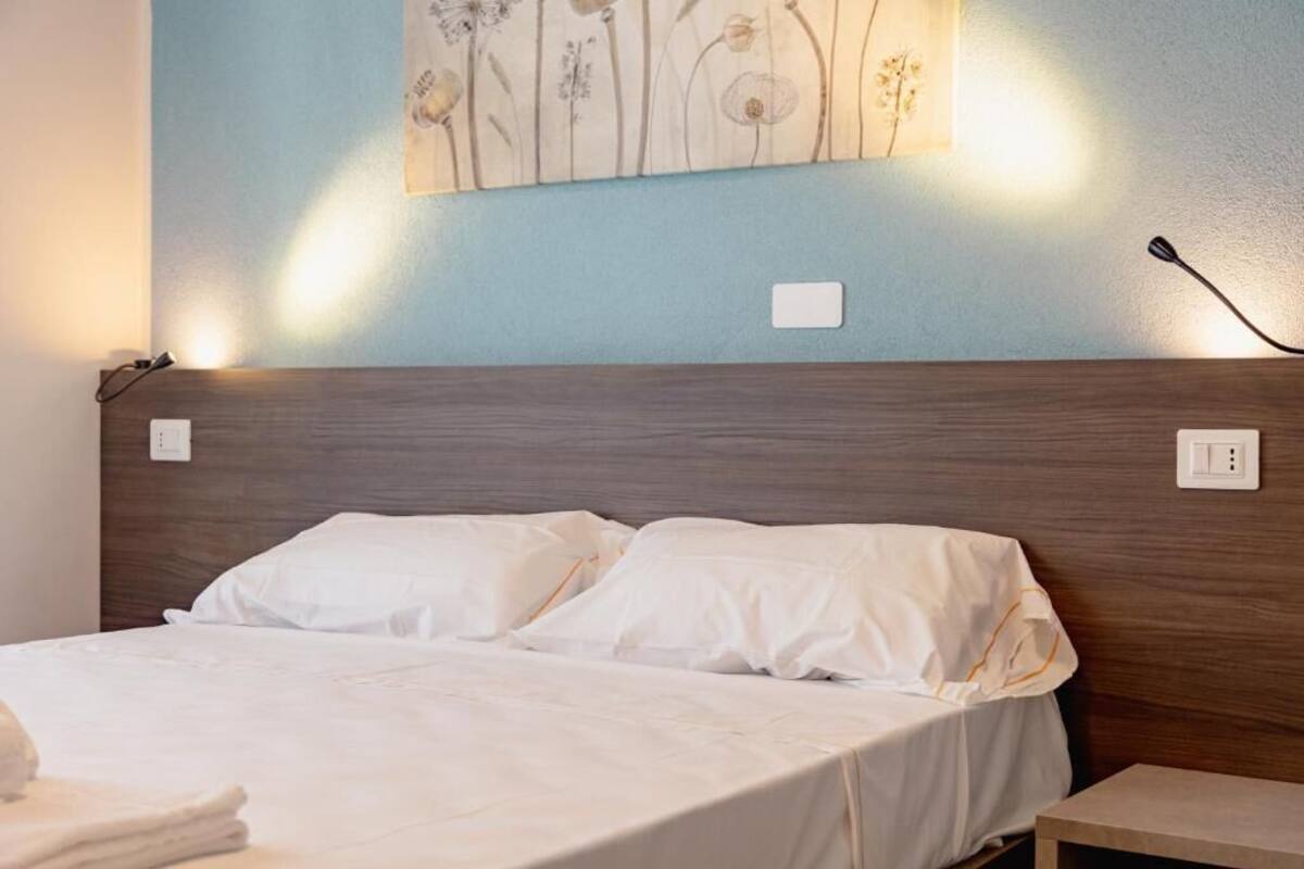 Double Room, Pool View | Iron/ironing board, free WiFi