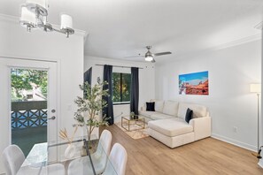 Apartment | Living area - San Portella 2038 (Tempe)