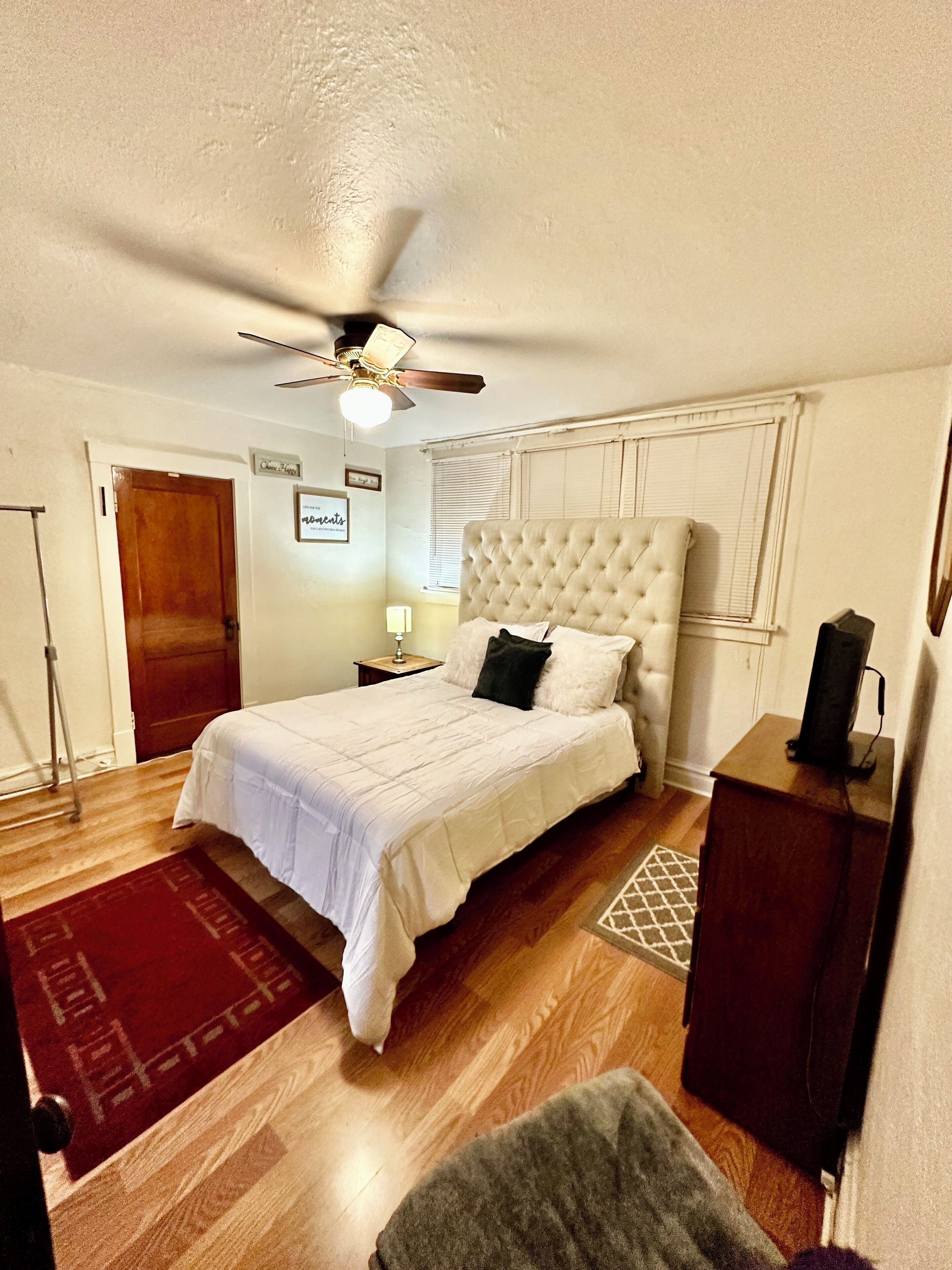 2 chambres, lit de bébé portatif, accès au Wi-Fi (inclus)