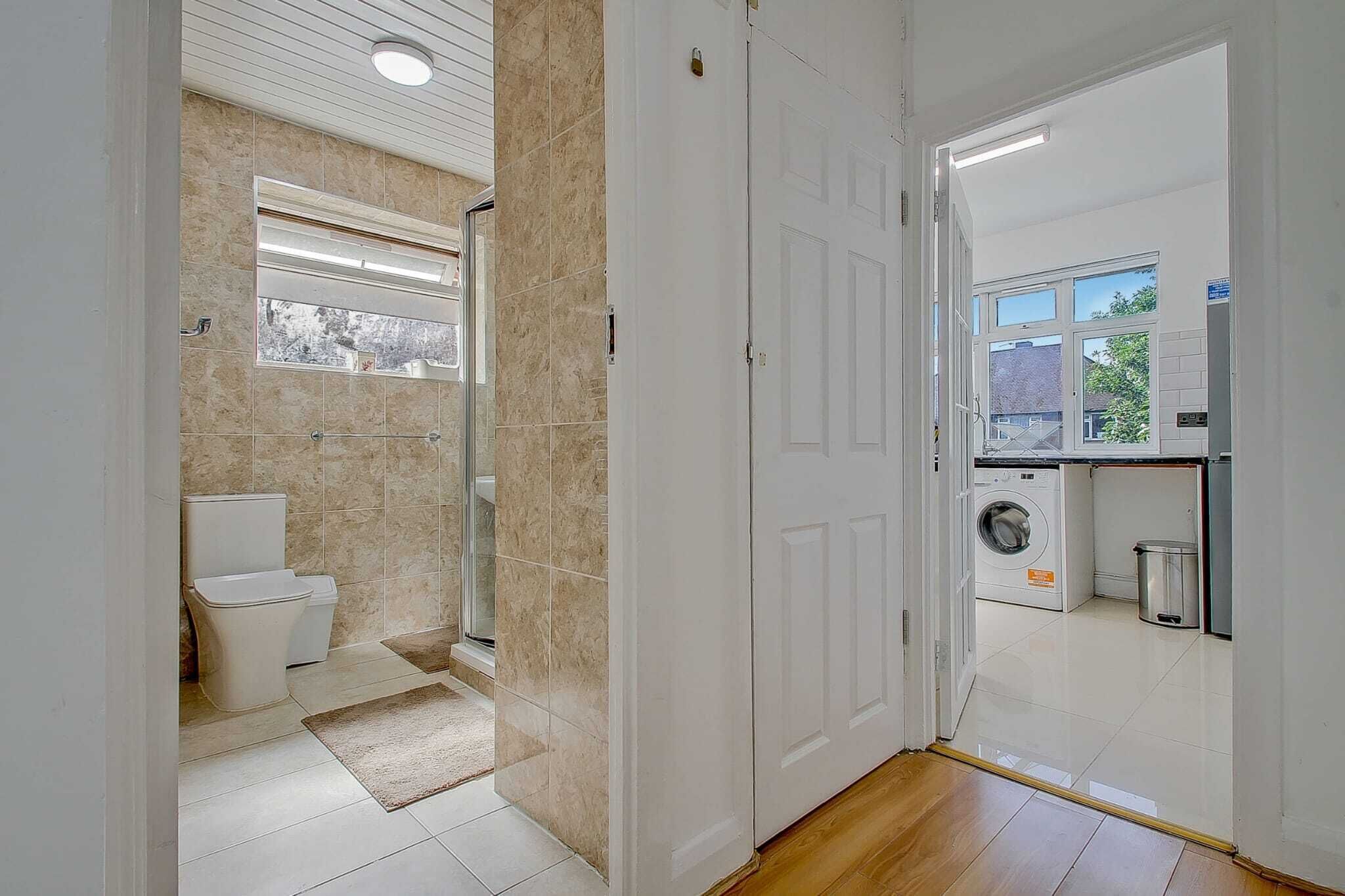 Shower, towels, toilet paper