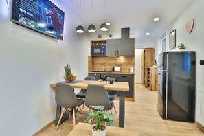 Dining - Apartments Seventy Seven - A1  (1 bedroom, 2+2), Mountain View, Pet Friendly (Kranjska Gora)