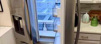 Fully Furnished 2BR/1BA, Oakleaf Town Center in Orange Park, FL 32065