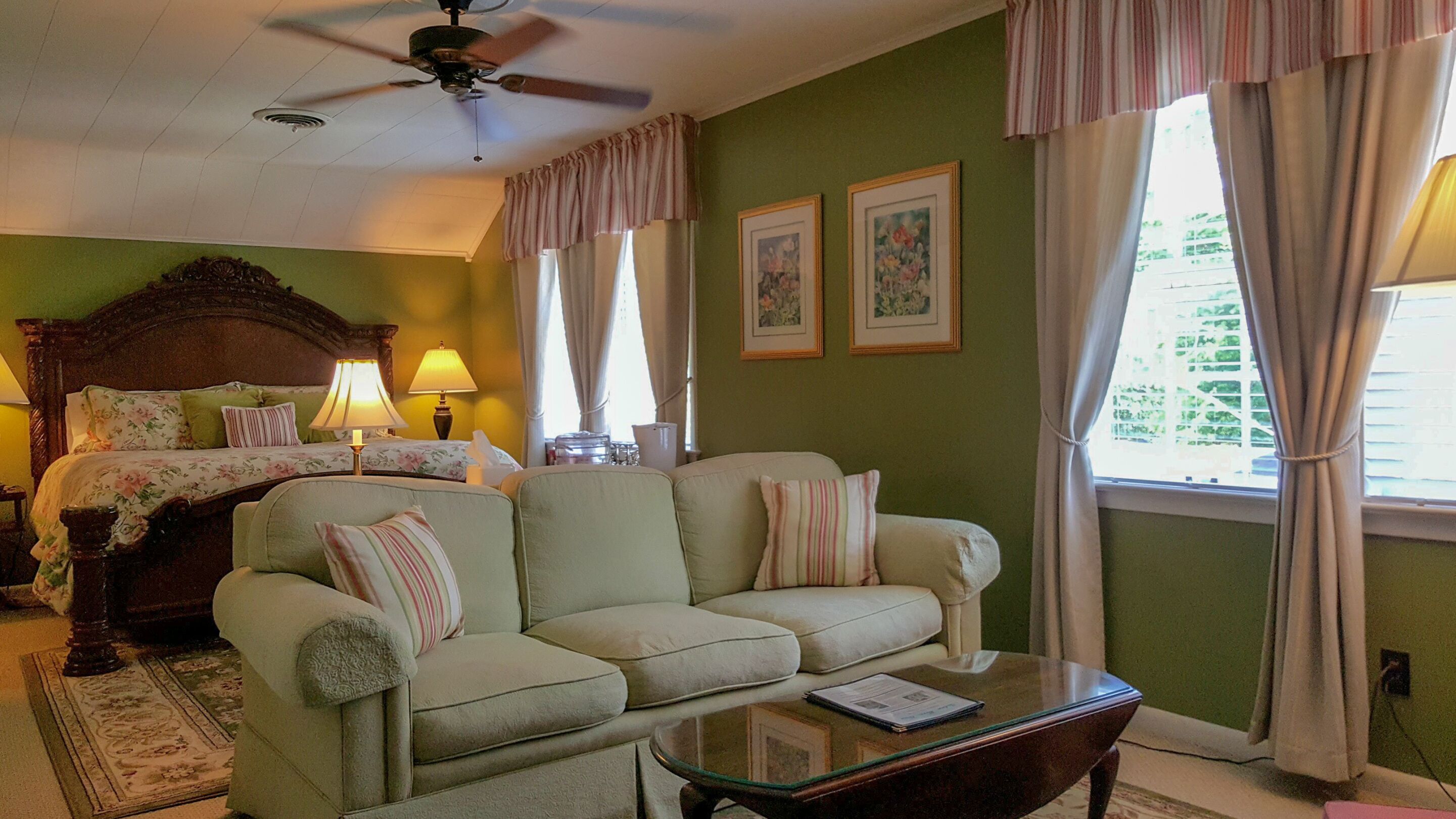 Suite – superior, eget bad (Ragan Suite) | Sengetøy i egyptisk bomull og sengetøy av topp kvalitet