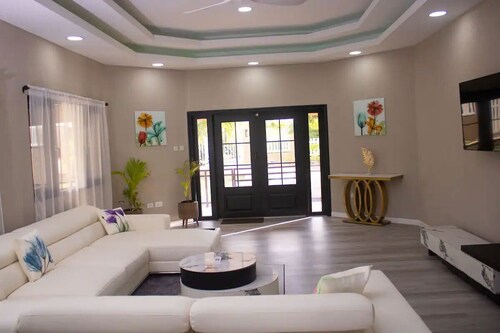 CR Entire villa-5 BR