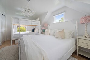 House, Patio, Garden View | Egyptian cotton sheets, premium bedding, memory foam beds