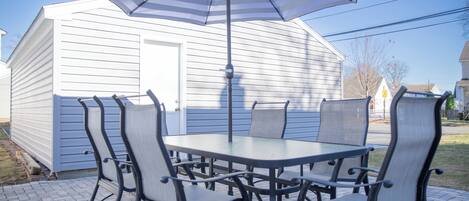 House, Patio, Garden View | Outdoor dining