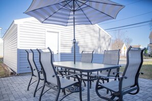 House, Patio, Garden View | Outdoor dining - Fairfiedl Retreat (Fairfield)
